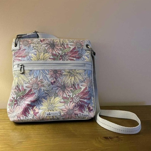 Sakroots Handbags - Sakroots Purse/Crossbody
